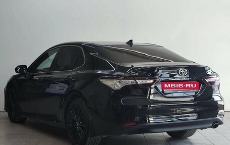 Toyota Camry, 2019 год, 3 050 000 рублей, 7 фотография