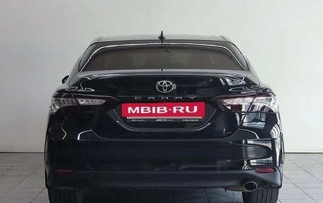 Toyota Camry, 2019 год, 3 050 000 рублей, 6 фотография