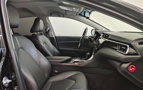 Toyota Camry, 2019 год, 3 050 000 рублей, 27 фотография