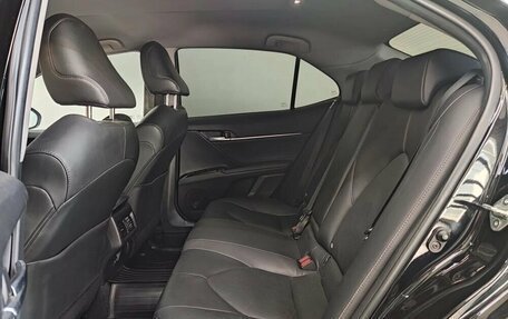 Toyota Camry, 2019 год, 3 050 000 рублей, 30 фотография