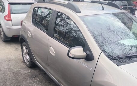 Renault Sandero II рестайлинг, 2017 год, 850 000 рублей, 7 фотография