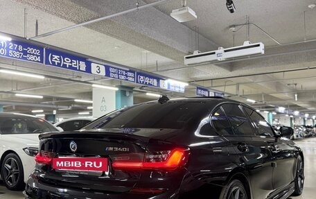 BMW 3 серия, 2022 год, 7 590 000 рублей, 4 фотография