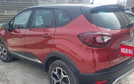 Renault Kaptur I рестайлинг, 2019 год, 1 600 000 рублей, 5 фотография