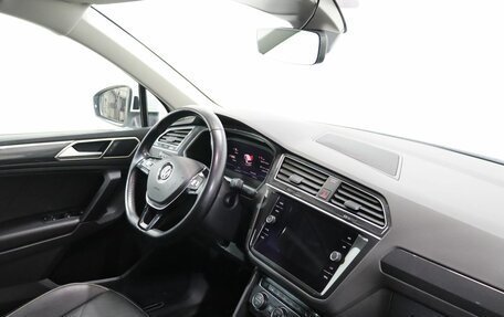 Volkswagen Tiguan II, 2019 год, 2 649 000 рублей, 9 фотография
