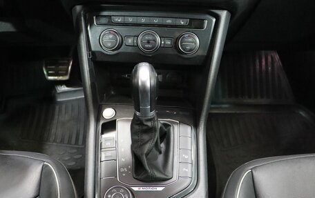 Volkswagen Tiguan II, 2019 год, 2 649 000 рублей, 16 фотография