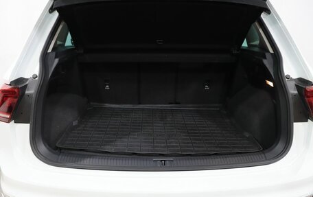 Volkswagen Tiguan II, 2019 год, 2 649 000 рублей, 20 фотография