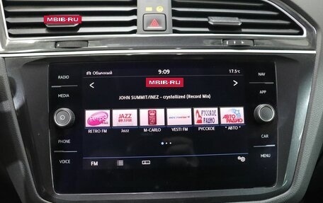 Volkswagen Tiguan II, 2019 год, 2 649 000 рублей, 17 фотография