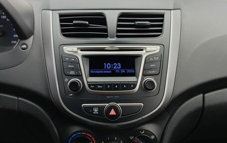 Hyundai Solaris II рестайлинг, 2016 год, 1 139 000 рублей, 14 фотография