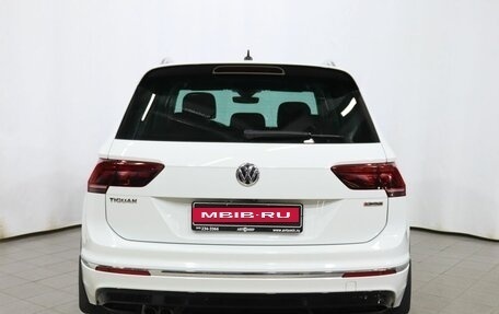 Volkswagen Tiguan II, 2019 год, 2 649 000 рублей, 21 фотография