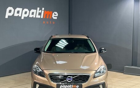 Volvo V40 II рестайлинг, 2013 год, 1 250 000 рублей, 2 фотография