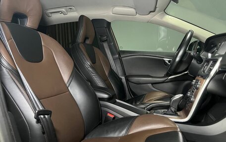 Volvo V40 II рестайлинг, 2013 год, 1 250 000 рублей, 10 фотография