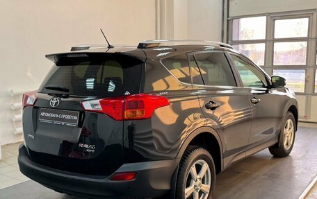 Toyota RAV4, 2014 год, 1 850 000 рублей, 4 фотография