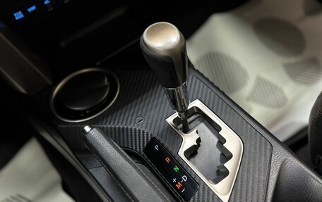 Toyota RAV4, 2014 год, 1 850 000 рублей, 18 фотография