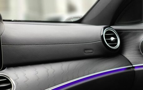 Mercedes-Benz E-Класс, 2021 год, 4 900 000 рублей, 21 фотография