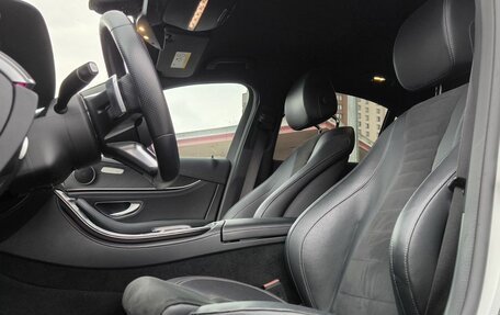 Mercedes-Benz E-Класс, 2021 год, 4 900 000 рублей, 14 фотография