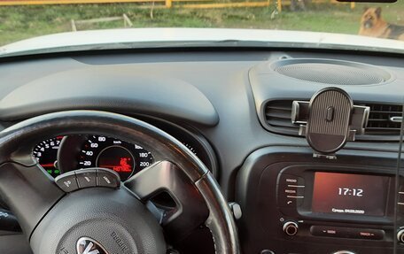 KIA Soul II рестайлинг, 2017 год, 1 429 000 рублей, 7 фотография