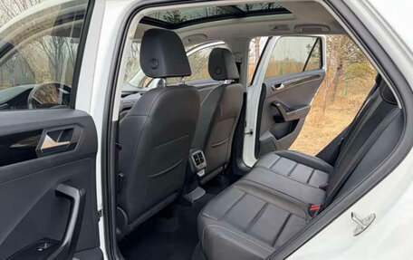 Volkswagen T-Roc I, 2021 год, 1 650 000 рублей, 16 фотография