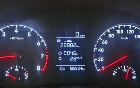 Hyundai Solaris II рестайлинг, 2017 год, 875 000 рублей, 10 фотография