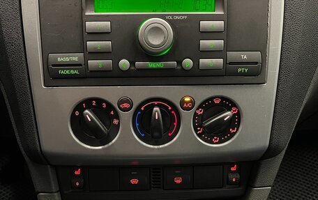 Ford Focus II рестайлинг, 2008 год, 490 000 рублей, 17 фотография