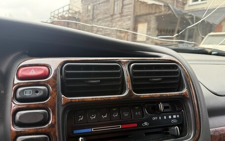 Suzuki Grand Vitara, 2001 год, 285 000 рублей, 15 фотография