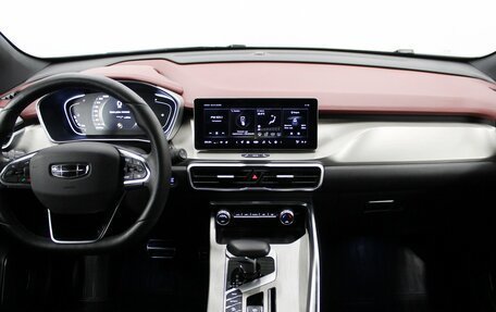 Geely Coolray I, 2023 год, 1 950 000 рублей, 9 фотография