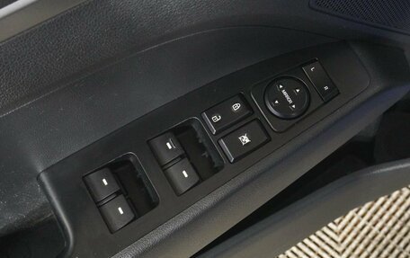 Hyundai Elantra VI рестайлинг, 2018 год, 1 150 000 рублей, 11 фотография