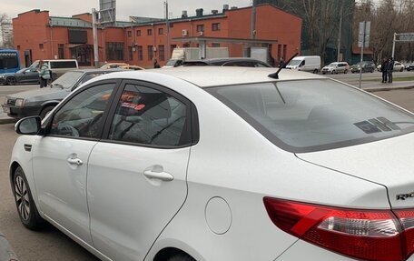 KIA Rio III рестайлинг, 2014 год, 1 000 000 рублей, 3 фотография