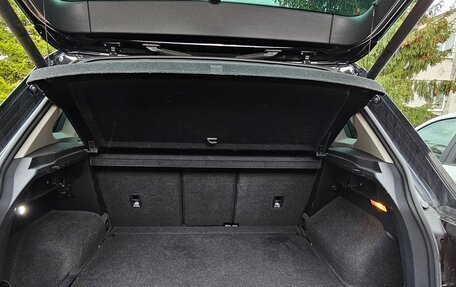 Volkswagen Tiguan II, 2017 год, 2 370 000 рублей, 11 фотография