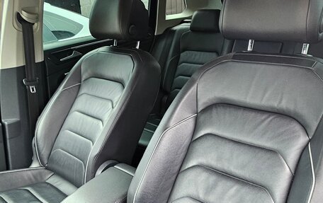 Volkswagen Tiguan II, 2017 год, 2 370 000 рублей, 14 фотография