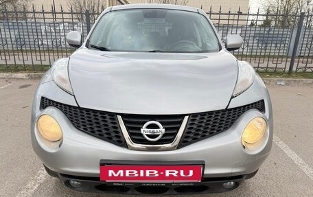 Nissan Juke II, 2011 год, 820 000 рублей, 2 фотография