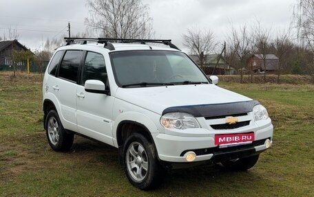 Chevrolet Niva I рестайлинг, 2012 год, 900 000 рублей, 9 фотография