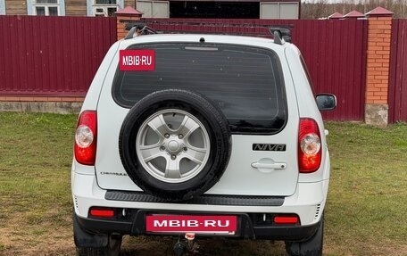 Chevrolet Niva I рестайлинг, 2012 год, 900 000 рублей, 7 фотография