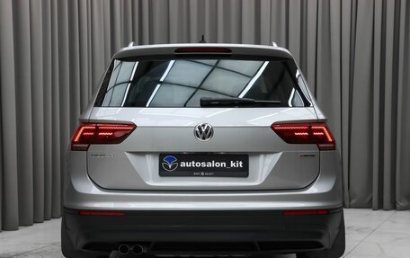 Volkswagen Tiguan II, 2019 год, 2 999 000 рублей, 5 фотография