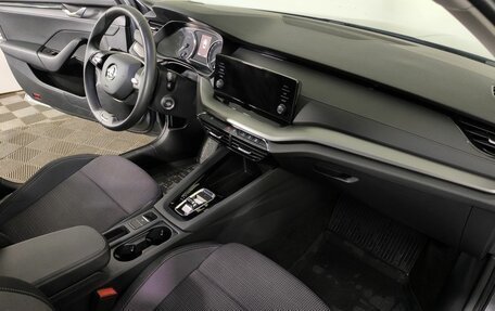 Skoda Octavia IV, 2021 год, 2 500 000 рублей, 10 фотография