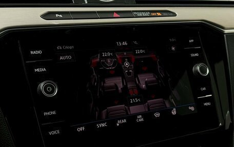 Volkswagen Passat B8 рестайлинг, 2019 год, 1 990 000 рублей, 13 фотография