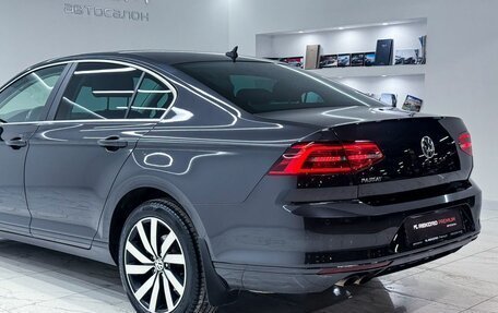 Volkswagen Passat B8 рестайлинг, 2019 год, 1 990 000 рублей, 28 фотография