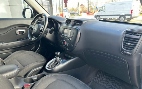 KIA Soul II рестайлинг, 2018 год, 1 589 000 рублей, 9 фотография