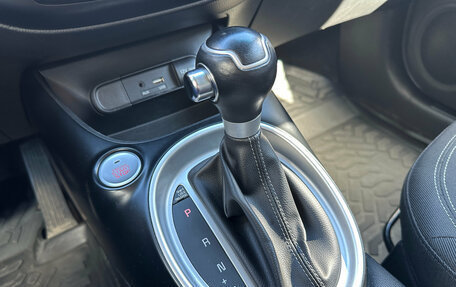 KIA Soul II рестайлинг, 2018 год, 1 589 000 рублей, 15 фотография