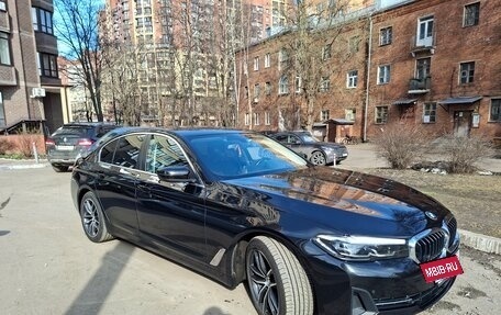 BMW 5 серия, 2021 год, 3 900 000 рублей, 3 фотография