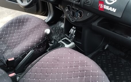 Nissan Note II рестайлинг, 2011 год, 700 000 рублей, 18 фотография