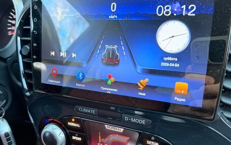 Nissan Juke II, 2012 год, 899 000 рублей, 11 фотография