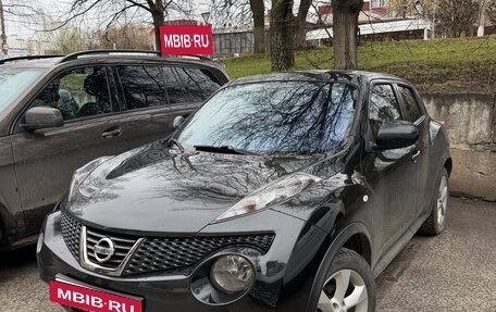 Nissan Juke II, 2012 год, 899 000 рублей, 3 фотография