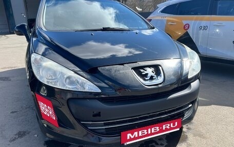 Peugeot 308 II, 2011 год, 450 000 рублей, 2 фотография
