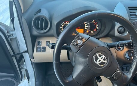 Toyota RAV4, 2011 год, 1 750 000 рублей, 8 фотография