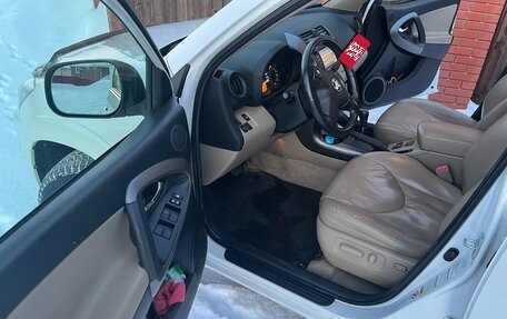 Toyota RAV4, 2011 год, 1 750 000 рублей, 7 фотография