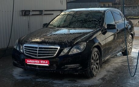 Mercedes-Benz E-Класс, 2011 год, 1 300 000 рублей, 7 фотография