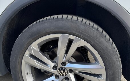 Volkswagen Tiguan II, 2021 год, 4 500 000 рублей, 20 фотография