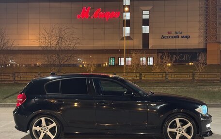 BMW 1 серия, 2007 год, 800 000 рублей, 4 фотография