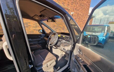 Honda Stepwgn IV, 2020 год, 9 фотография