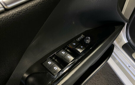 Toyota Camry, 2020 год, 3 135 000 рублей, 15 фотография